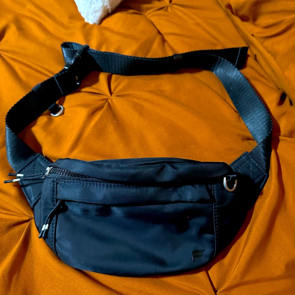 Fabletics belt bag